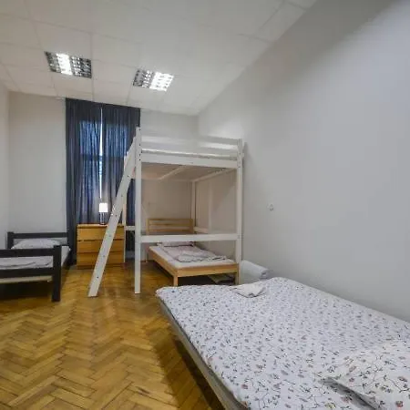 Yellow Apartment Krakow